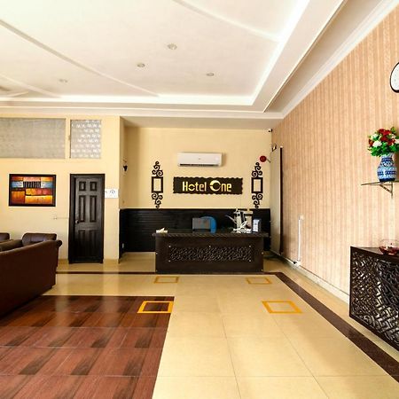 Hotel One Lalazar Multan Exterior foto